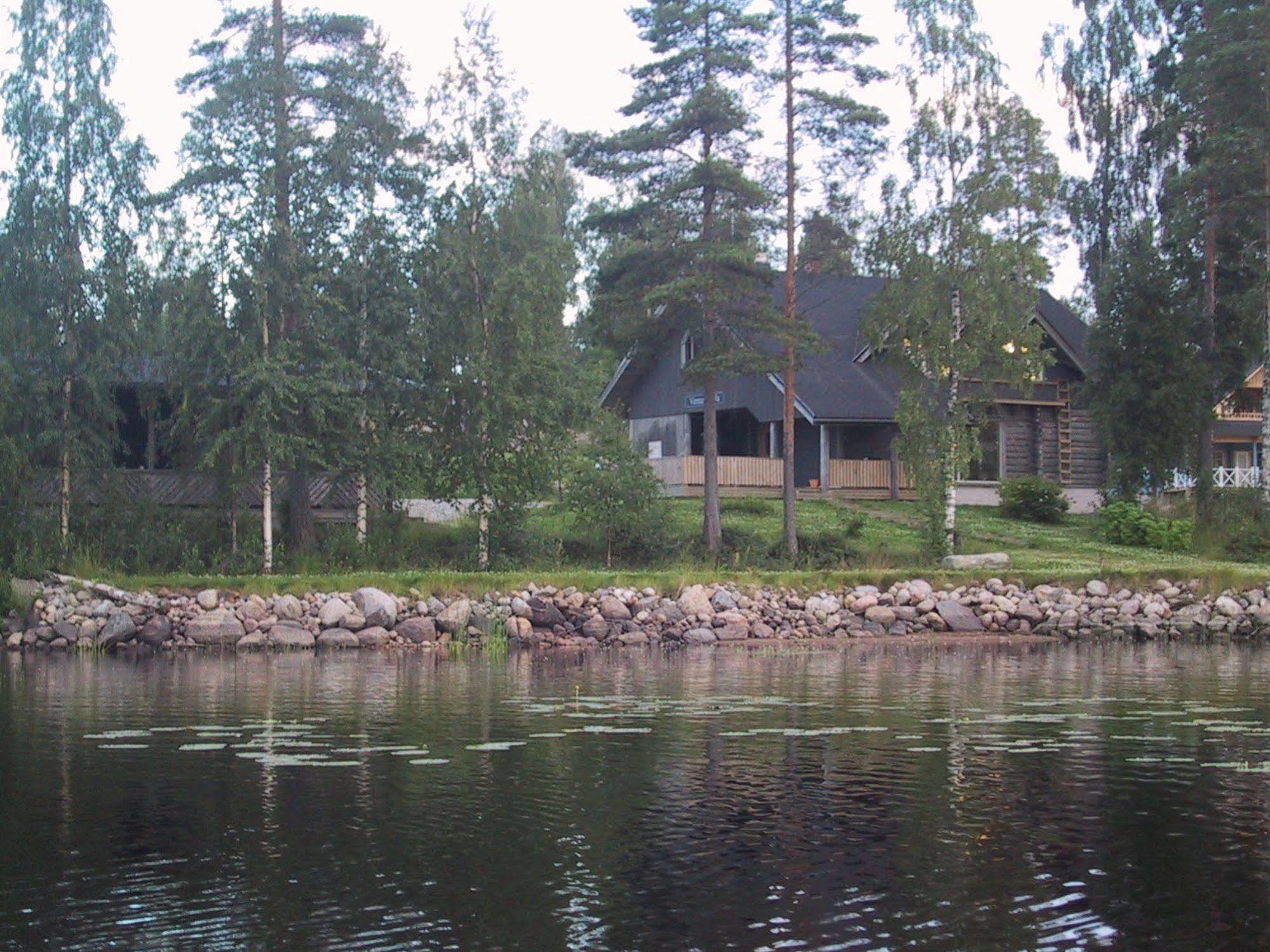 Revontuli Resort Rooms Hankasalmi Exterior foto